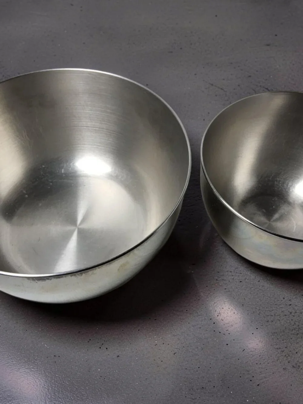 Vintage Stainless Steel Lipped Bottom Made in the US Mixing Bowls